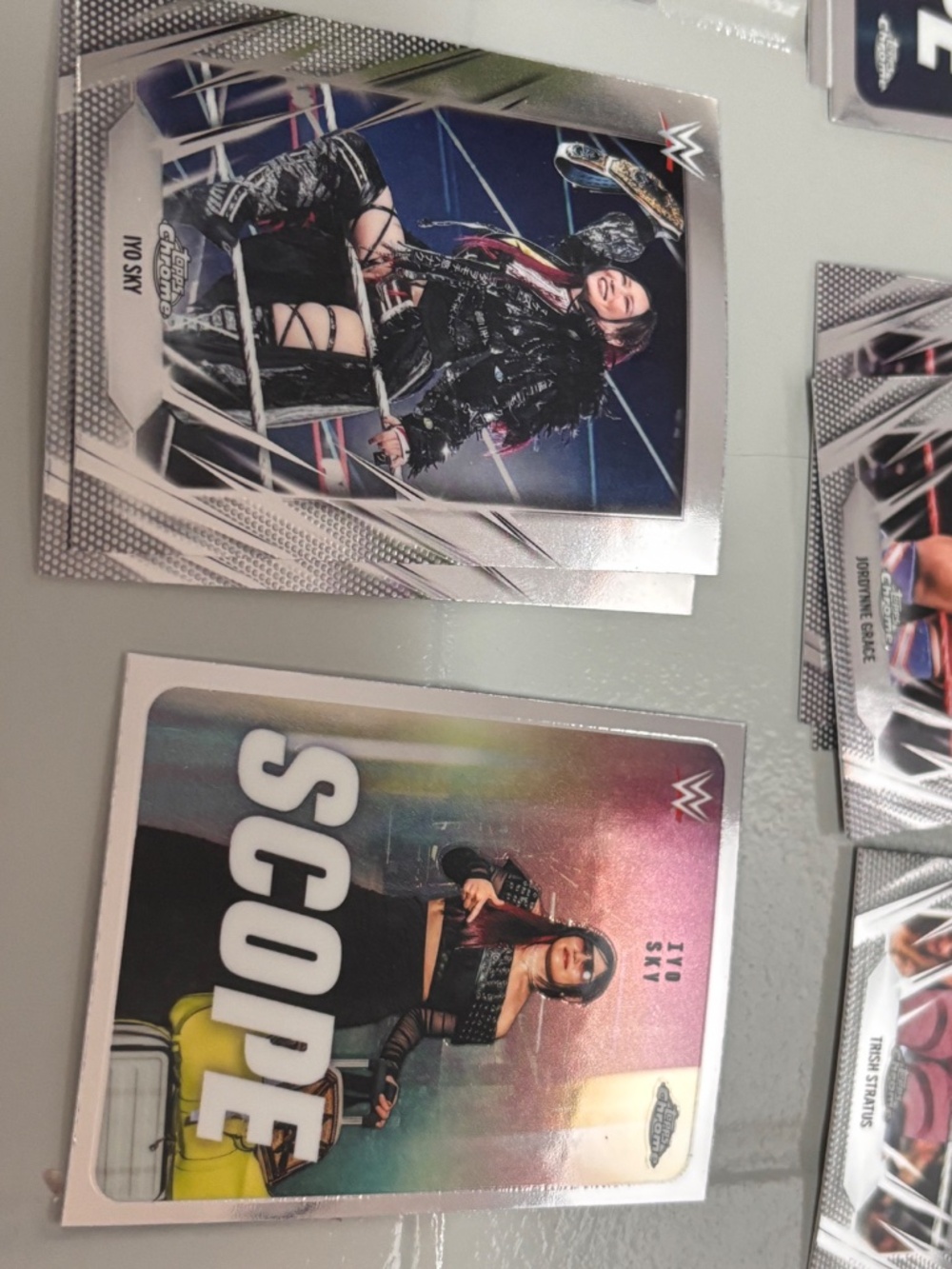 Topps WWE cards - Picture 9 of 16